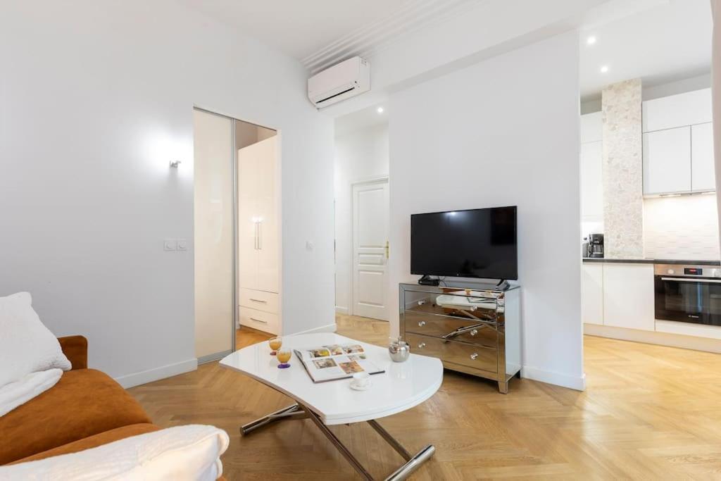Promenade, 2Pieces Chic Et Clim Avec Terrasse Apartment Nice Exterior photo